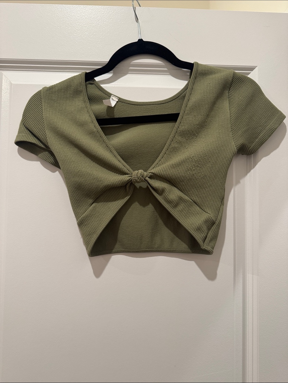 Aeropostale Olive Green Knot-Front Ribbed Crop Top